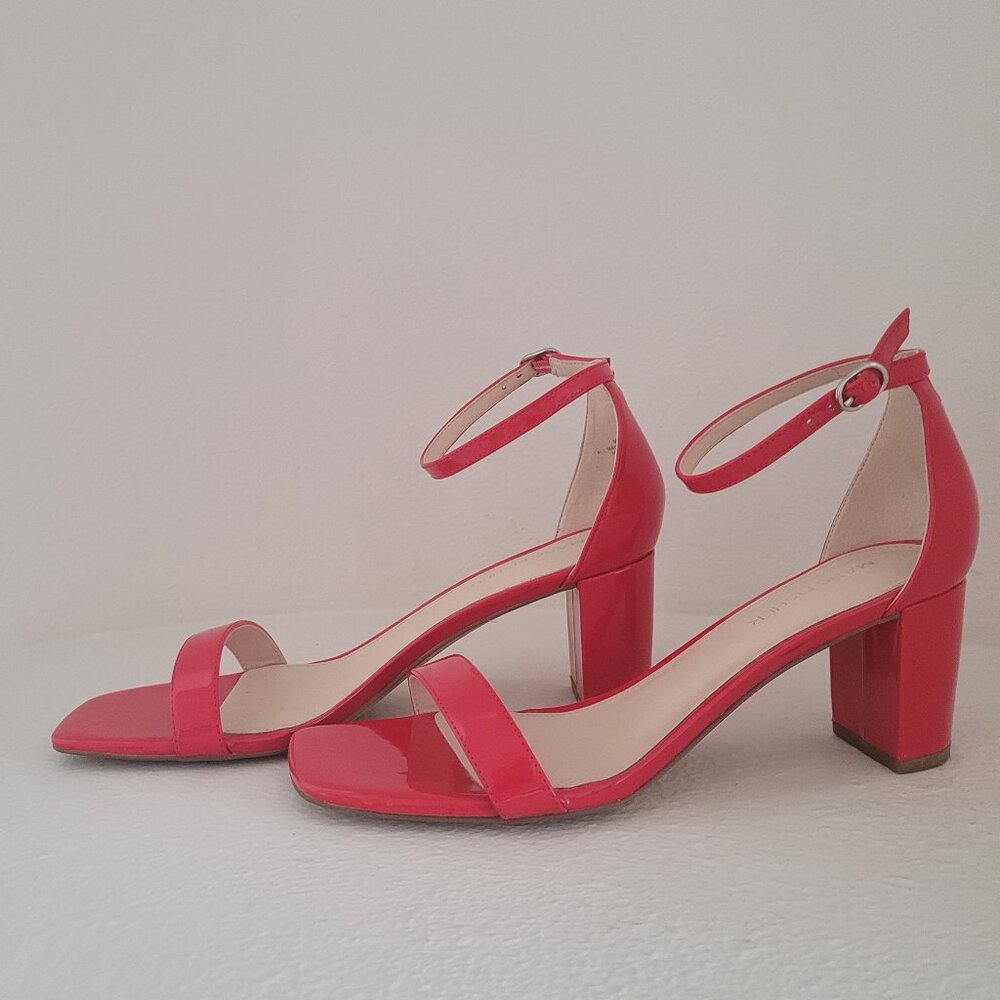 MARC FISHER RED PATENT SANDAL, 8M  $59